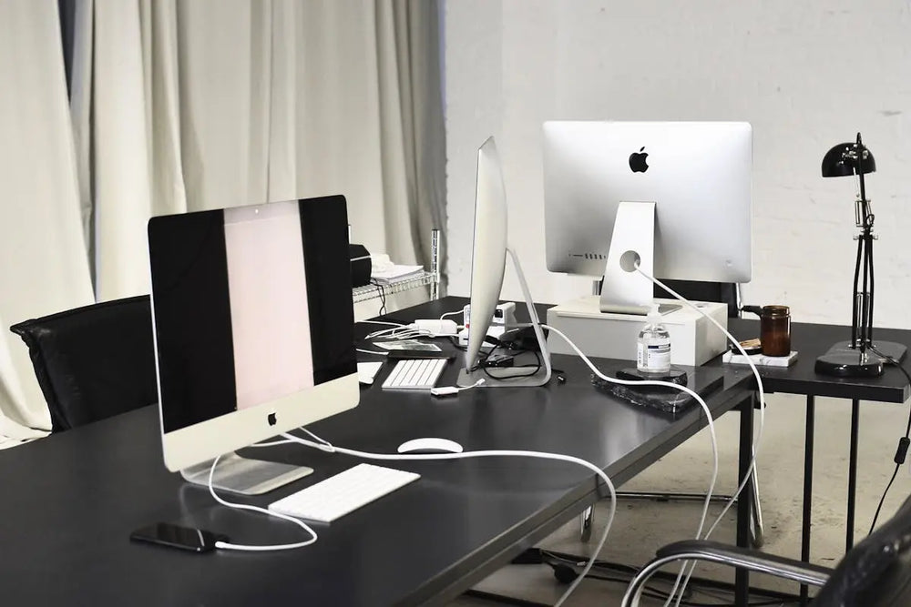 The Ultimate Guide to a Clutter-Free Desk with Cable Management