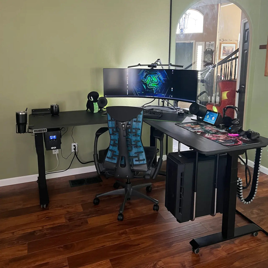 Top 10 Reasons L Shaped Gaming Desks Are a Win